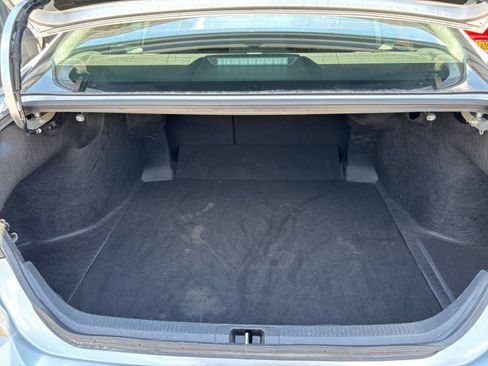 Used 2025 Toyota Camry LE FWD image 30