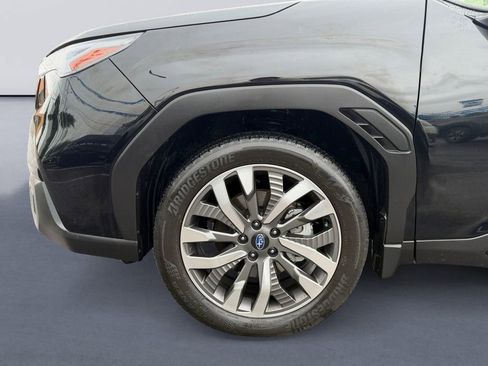 Certified 2025 Subaru Forester Touring AWD/4WD image 9
