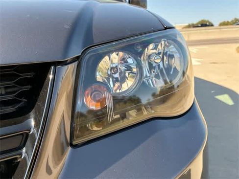 Used 2019 Dodge Grand Caravan SE image 24