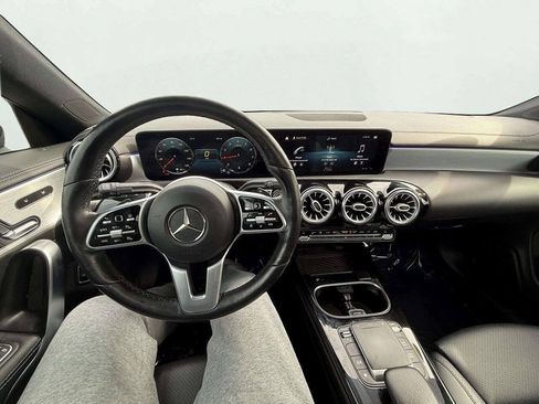 Used 2021 Mercedes-Benz CLA 250 4MATIC w/ Premium Package image 15