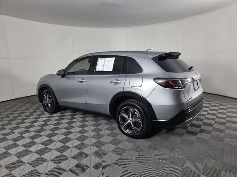 Used 2024 Honda HR-V EX-L image 6