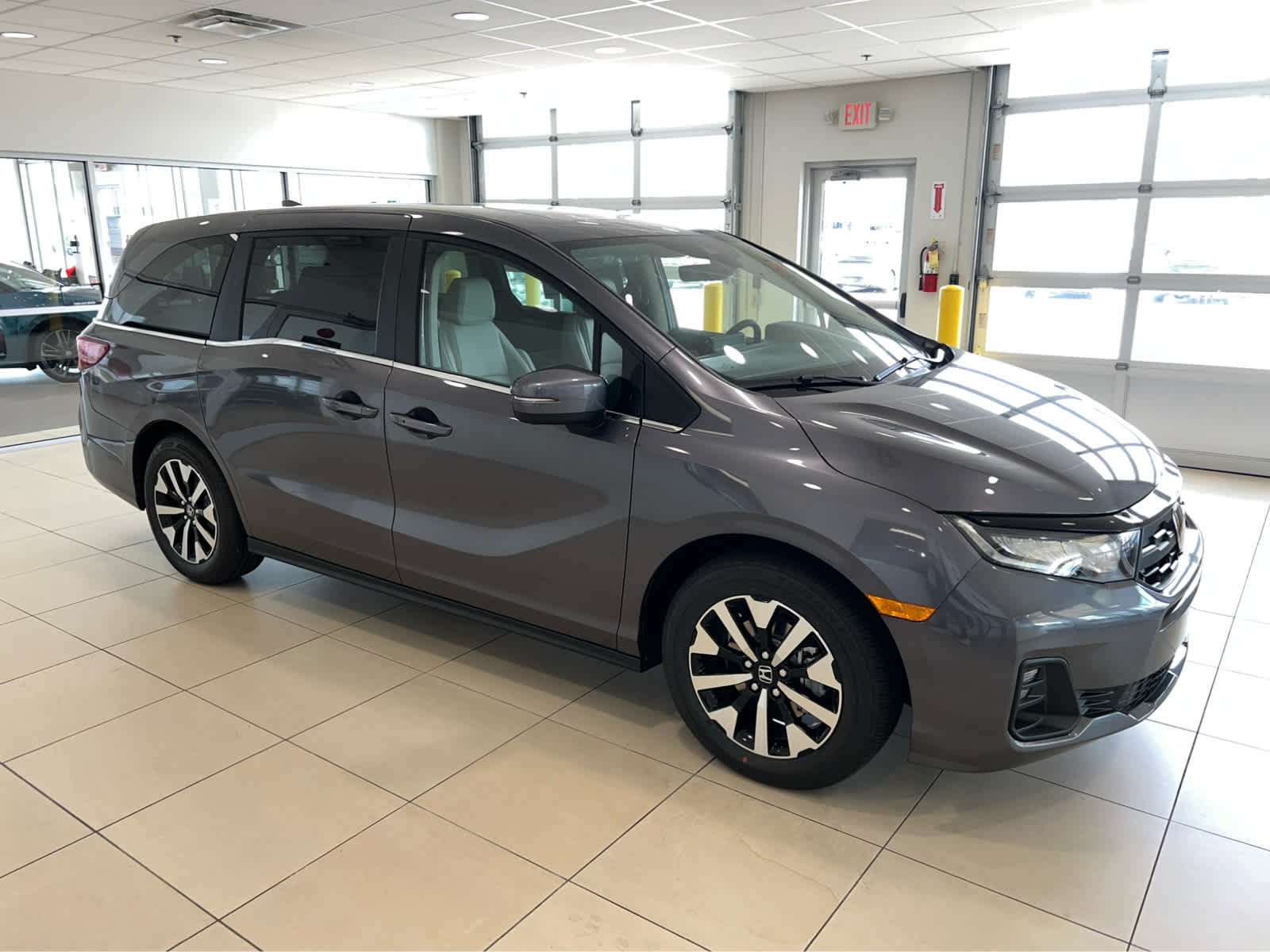 New 2027 Honda Odyssey EX-L image 1