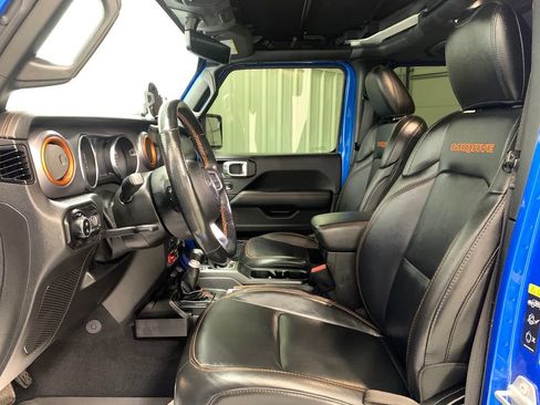 Used 2021 Jeep Gladiator Mojave AWD/4WD image 4