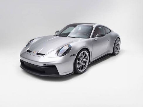 Used 2024 Porsche 911 GT3 RWD image 42