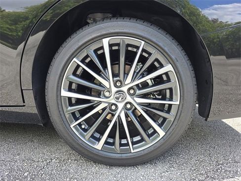 New 2025 Lexus ES 350 w/ Premium Package image 15