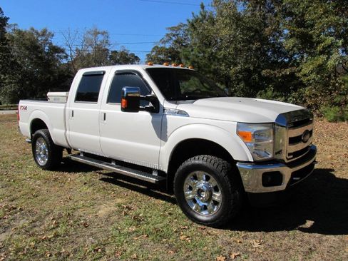 Used 2015 Ford F350 Lariat image 8