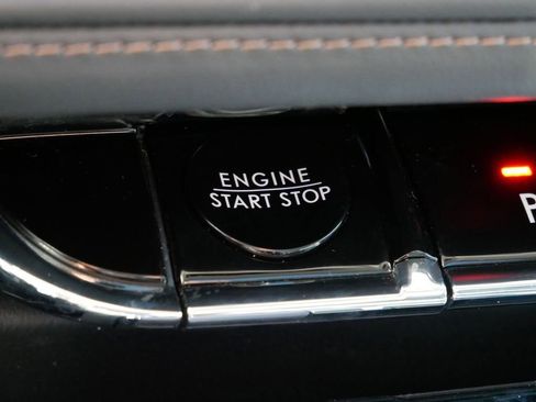 Used 2025 Lincoln Aviator Premiere image 24