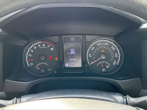 Used 2021 Toyota Tacoma SR w/ SR Convenience Package RWD image 24