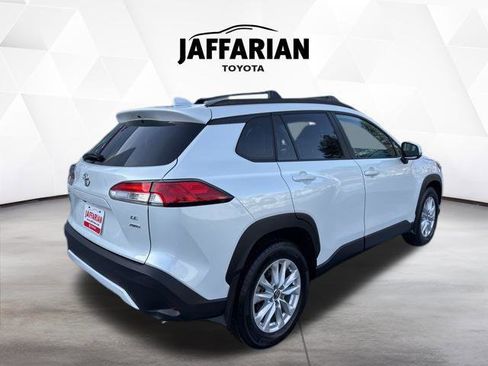 Certified 2023 Toyota Corolla Cross LE image 6