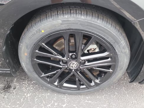 Certified 2025 Toyota Camry LE image 10