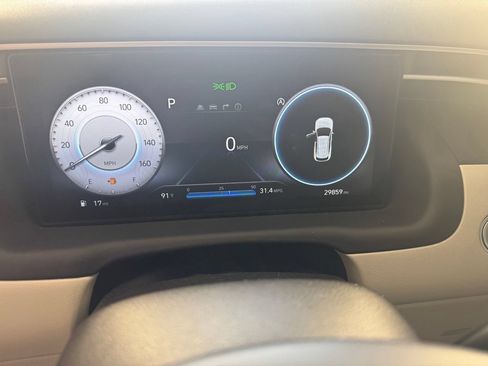 Used 2023 Hyundai Tucson Limited FWD image 4
