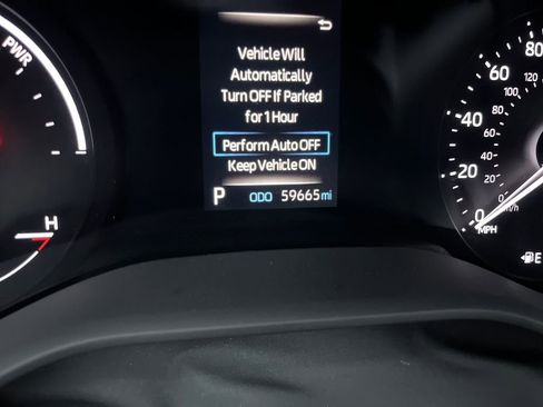 Certified 2023 Toyota Sienna XLE image 18