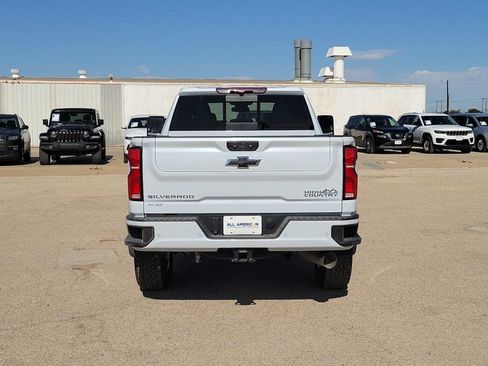 New 2026 Chevrolet Silverado 2500 High Country w/ Z71 Off-Road Package AWD/4WD image 7