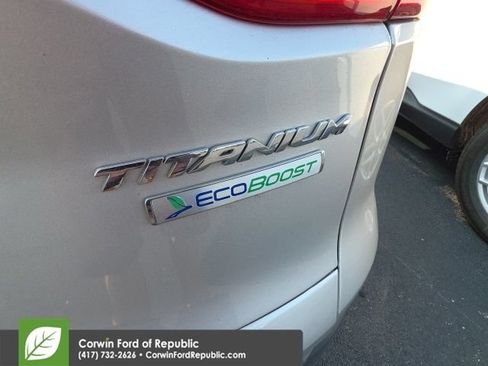 Used 2015 Ford Escape Titanium FWD image 8