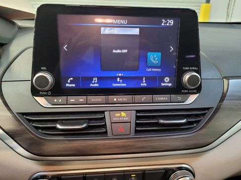 Used 2023 Nissan Altima 2.5 SV image 25