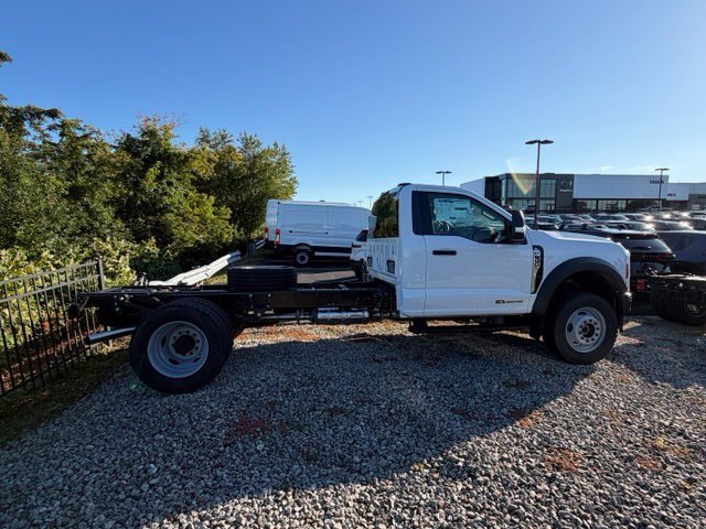 New 2026 Ford F600 4x4 Regular Cab Super Duty w/ XL Chrome Package image 5