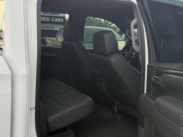Used 2025 Chevrolet Silverado 1500 LT Trail Boss w/ Convenience Package II AWD/4WD image 31