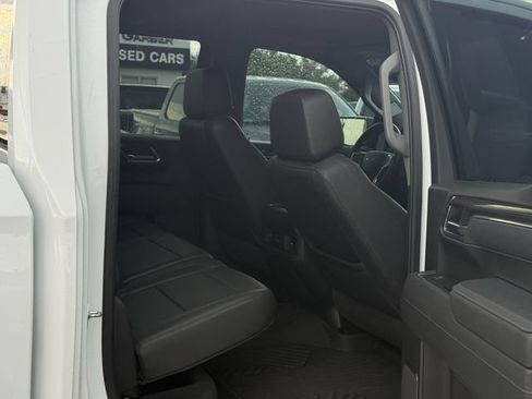 Used 2025 Chevrolet Silverado 1500 LT Trail Boss w/ Convenience Package II AWD/4WD image 31