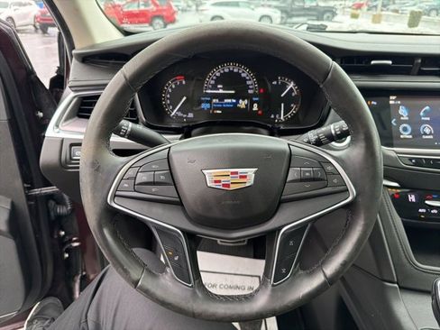 Used 2018 Cadillac XT5 Luxury w/ LPO, Sport Package image 24