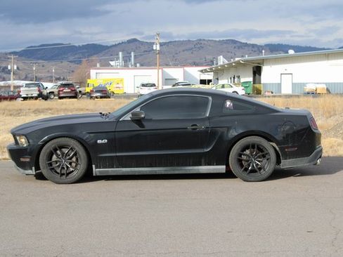 Used 2011 Ford Mustang GT Premium w/ Brembo Brake Pkg image 3