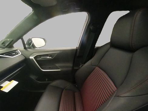 Certified 2025 Toyota RAV4 XSE w/ Weather Package image 26