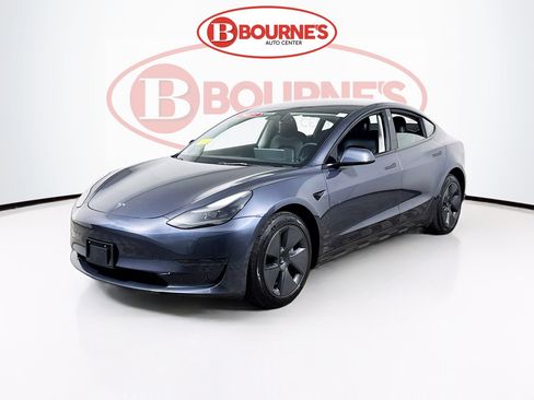 Used 2023 Tesla Model 3 Standard Range image 7