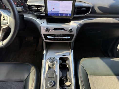 Used 2022 Ford Explorer Timberline image 11