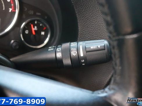 Used 2016 Jeep Wrangler Unlimited Sahara AWD/4WD image 21