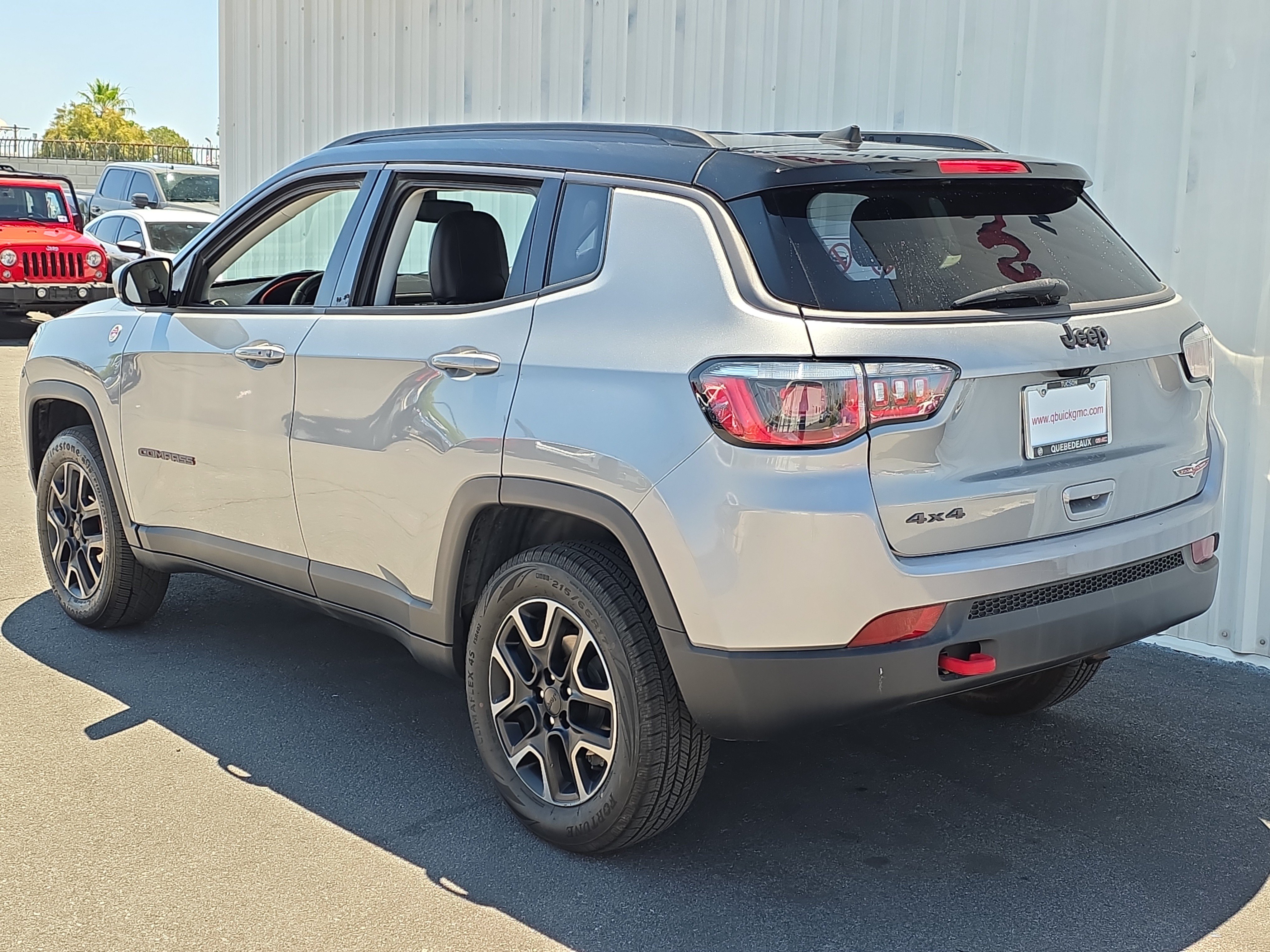 Used 2019 Jeep Compass Trailhawk AWD/4WD image 5