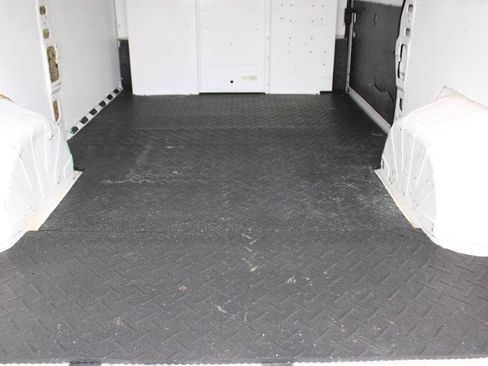 Used 2015 RAM ProMaster 1500 FWD image 10