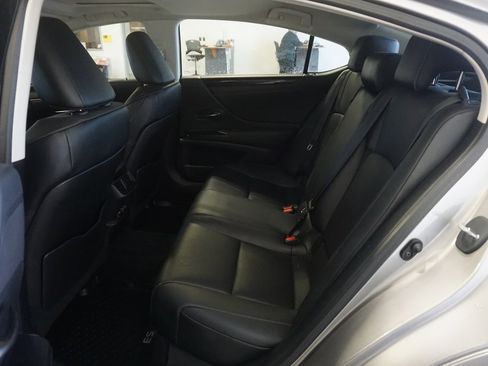 Used 2020 Lexus ES 350 image 21