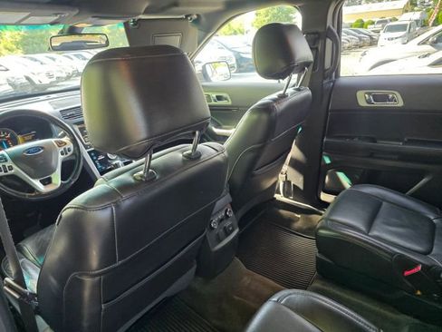 Used 2014 Ford Explorer Limited w/ Equipment Group 302A AWD/4WD image 20