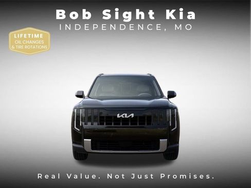 New 2027 Kia Telluride S image 2