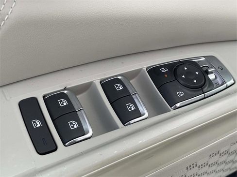 New 2026 Kia Carnival SX Prestige image 25