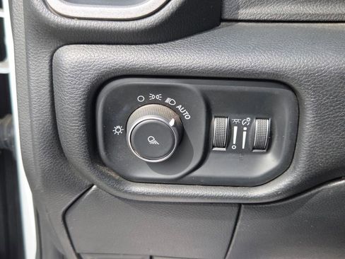 Used 2020 RAM 2500 Tradesman image 25