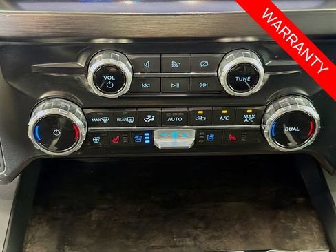 Used 2024 Ford F250 Lariat w/ Sport Appearance Package AWD/4WD image 16