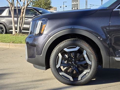 New 2025 Kia Telluride EX w/ EX Captain's Chair Package image 5
