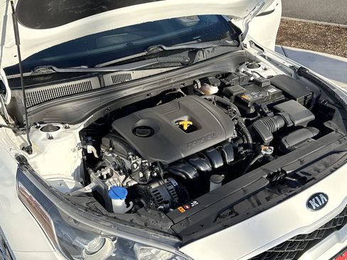 Used 2021 Kia Forte Sedan image 7