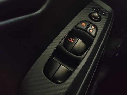 Used 2025 Nissan Sentra S FWD image 27