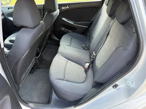 Used 2017 Hyundai Accent SE FWD image 10
