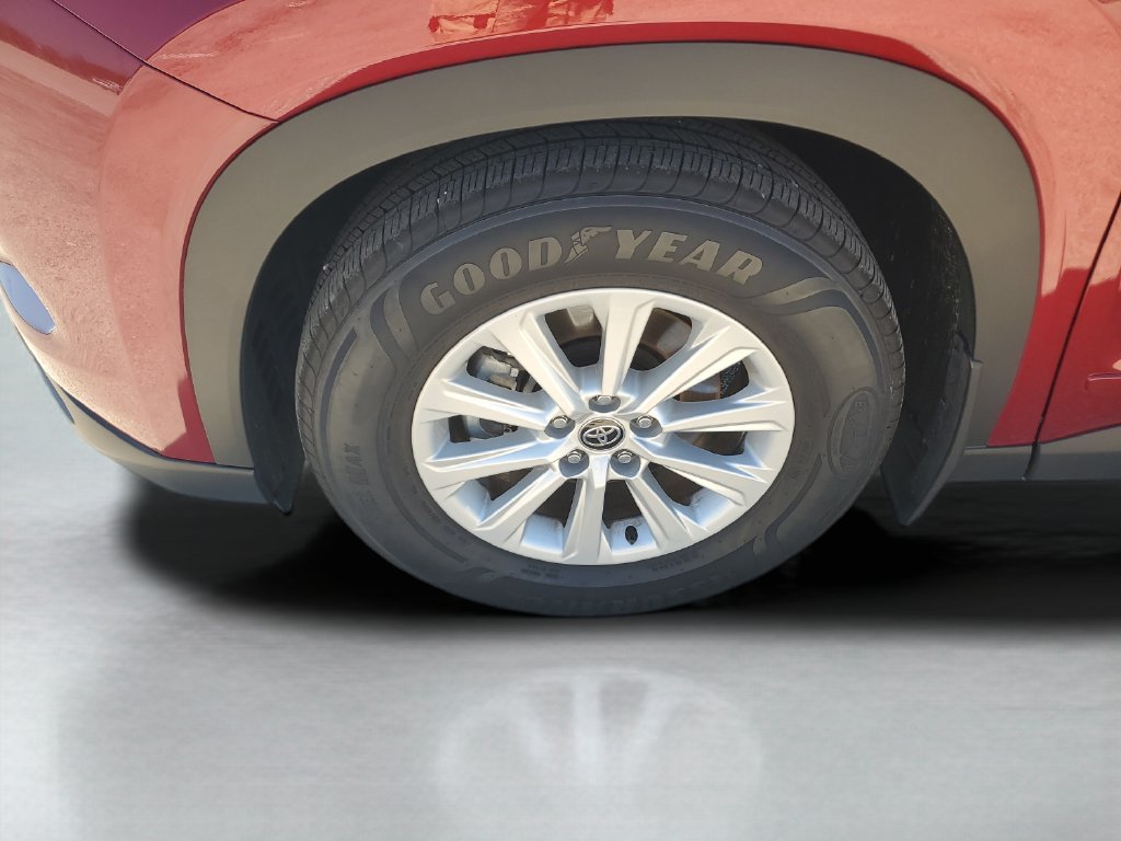 Certified 2025 Toyota Grand Highlander FWD image 26