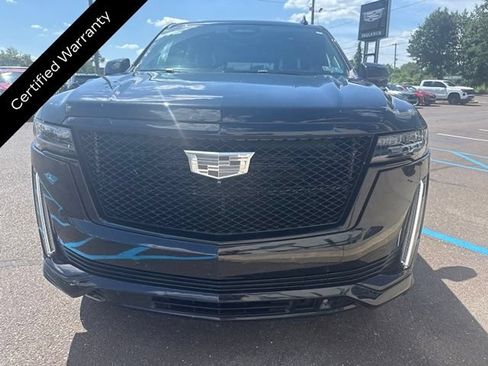 Certified 2023 Cadillac Escalade ESV Sport Platinum w/ LPO, ONYX Package AWD/4WD image 10