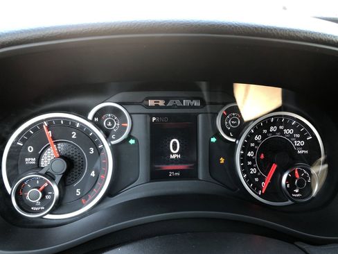 New 2025 RAM 2500 Big Horn image 24