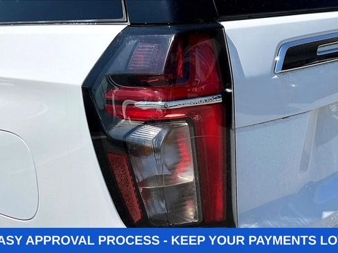 Used 2024 Chevrolet Suburban LT AWD/4WD image 29