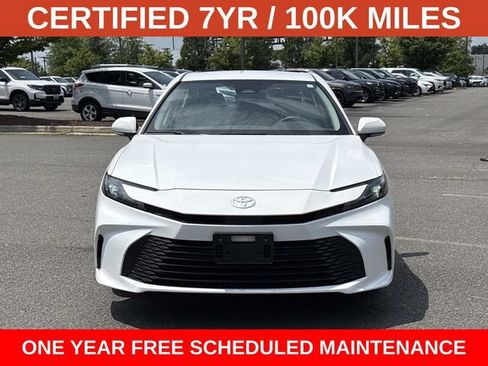 Used 2025 Toyota Camry LE AWD/4WD image 6