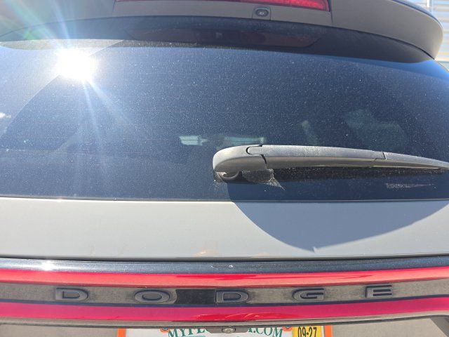 Used 2023 Dodge Durango R/T w/ Hemi Orange Plus Package RWD image 5