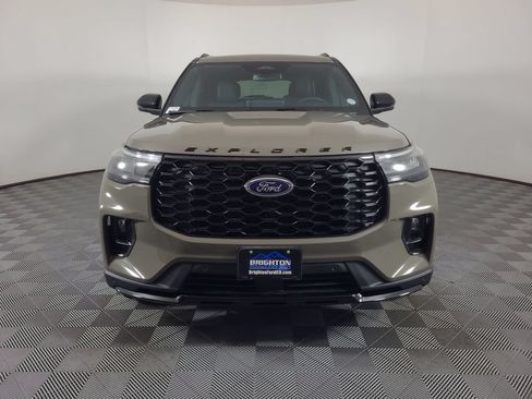 New 2026 Ford Explorer ST-Line w/ ST-Line Street Pack AWD/4WD image 8