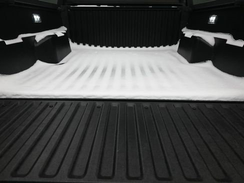 Used 2024 Toyota Tacoma TRD Off-Road image 32