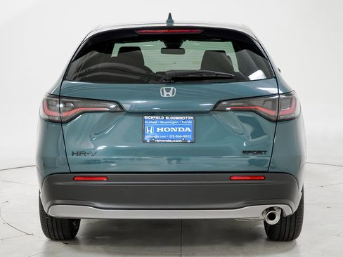 New 2026 Honda HR-V Sport image 8