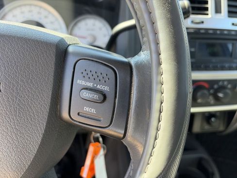 Used 2005 Dodge Dakota Laramie AWD/4WD image 21